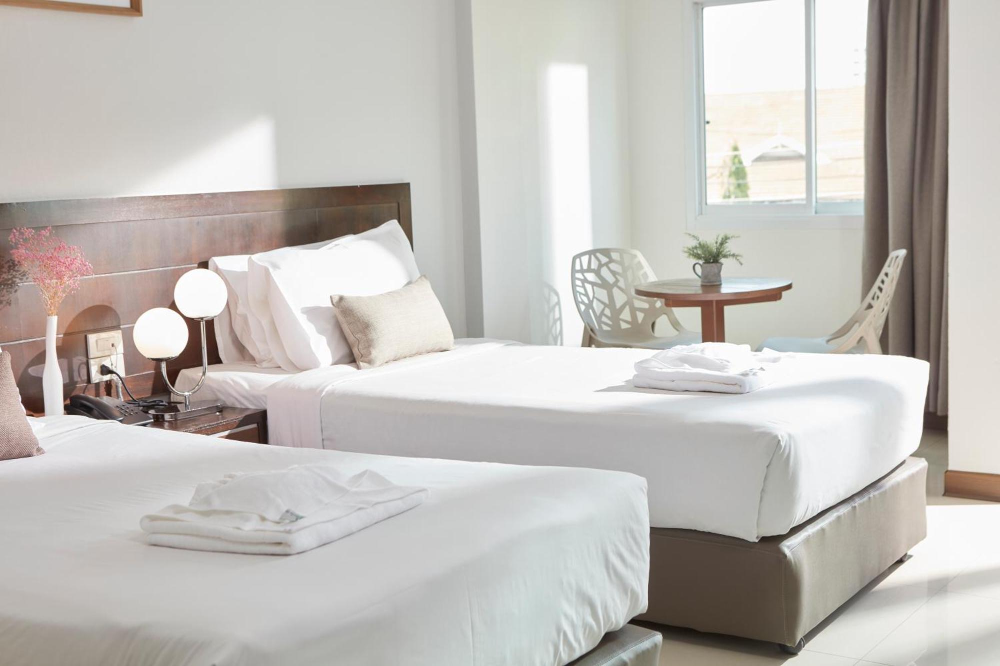 Rhienchai Place Hotel Сураттхани Экстерьер фото