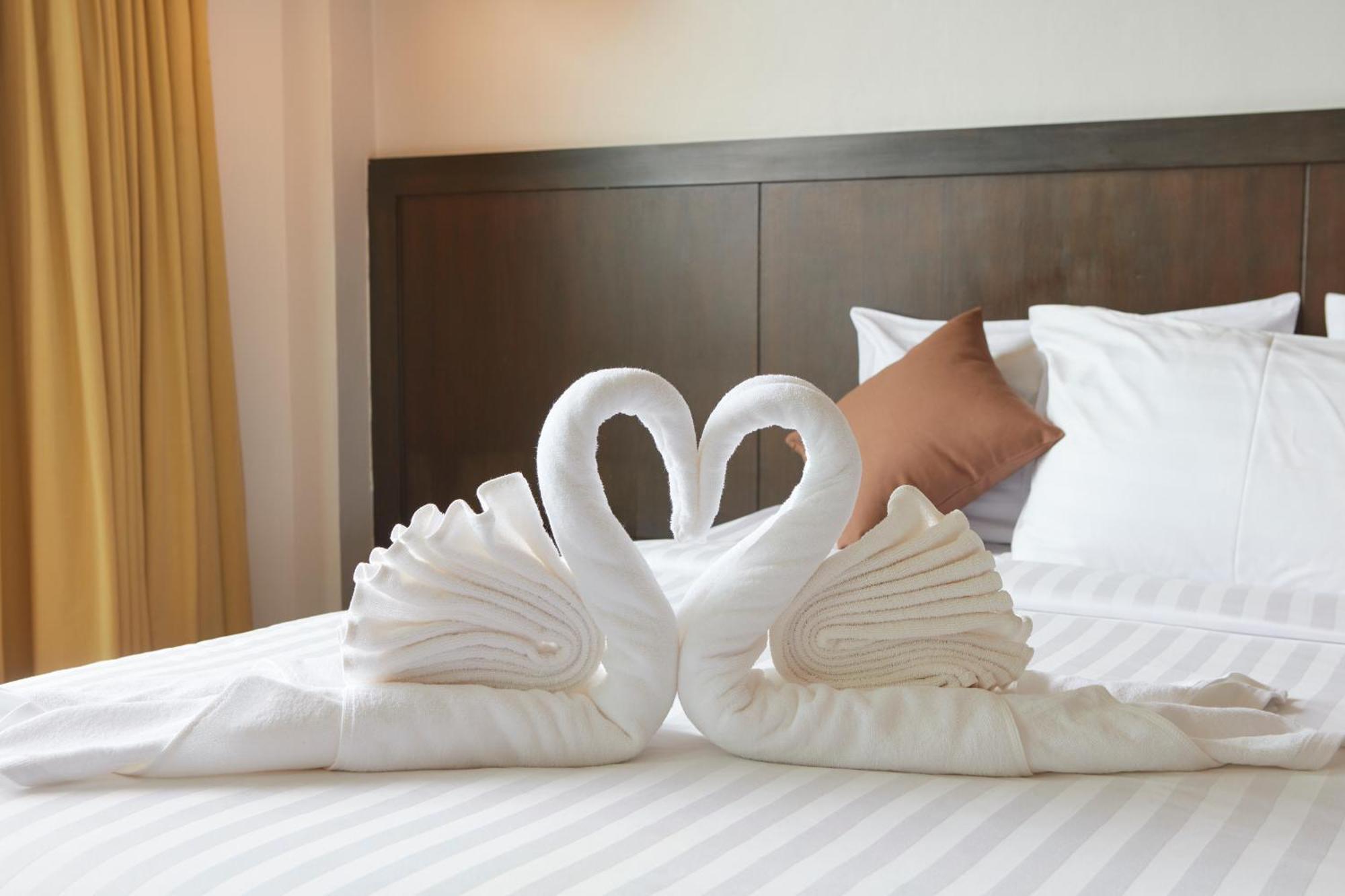 Rhienchai Place Hotel Сураттхани Экстерьер фото