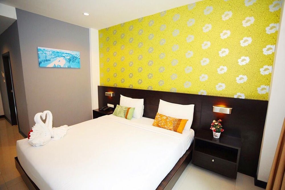 Rhienchai Place Hotel Сураттхани Экстерьер фото